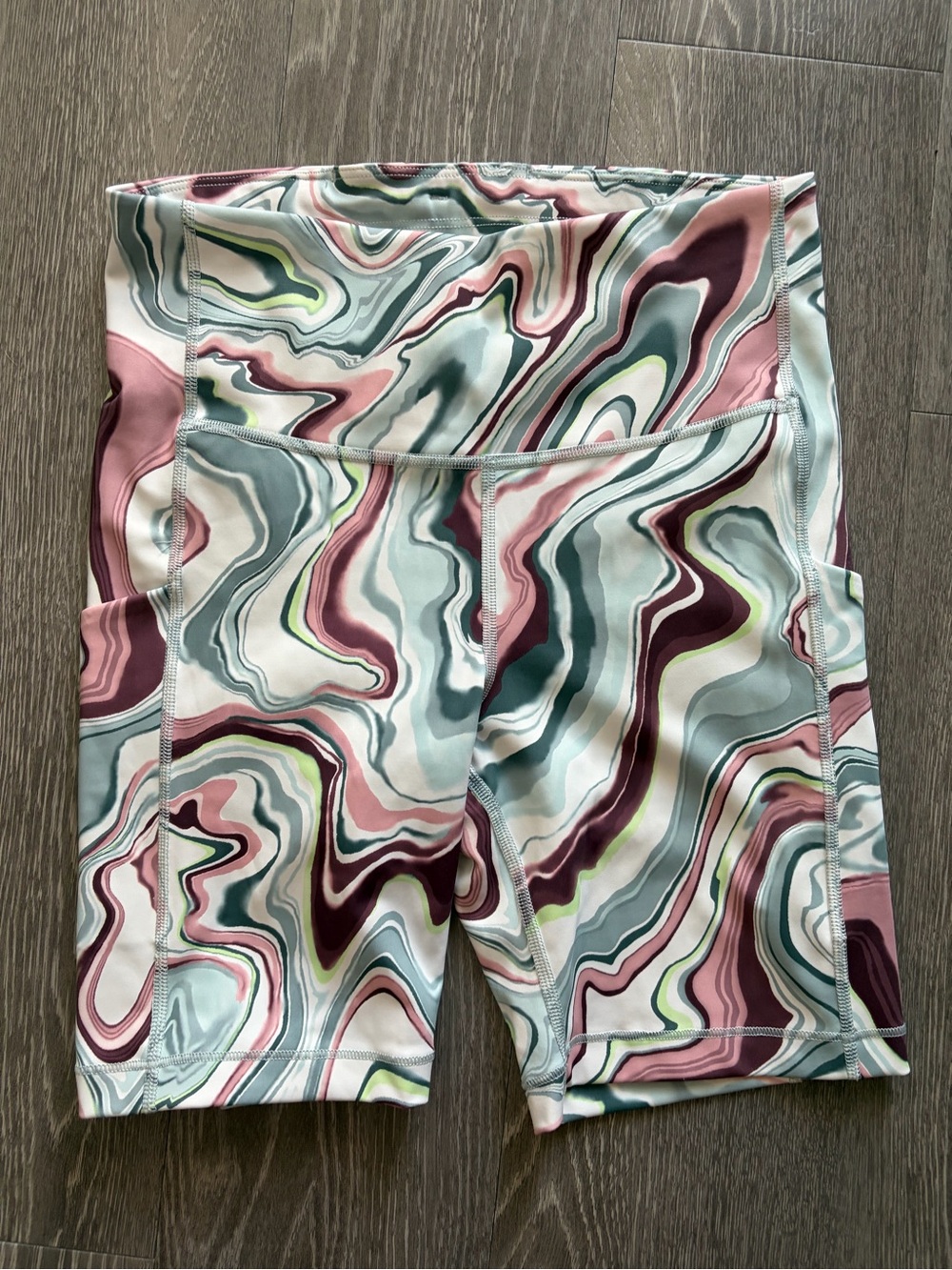 Athleta High-Waist Marble Print Women’s Bike Shorts - Pink & Green